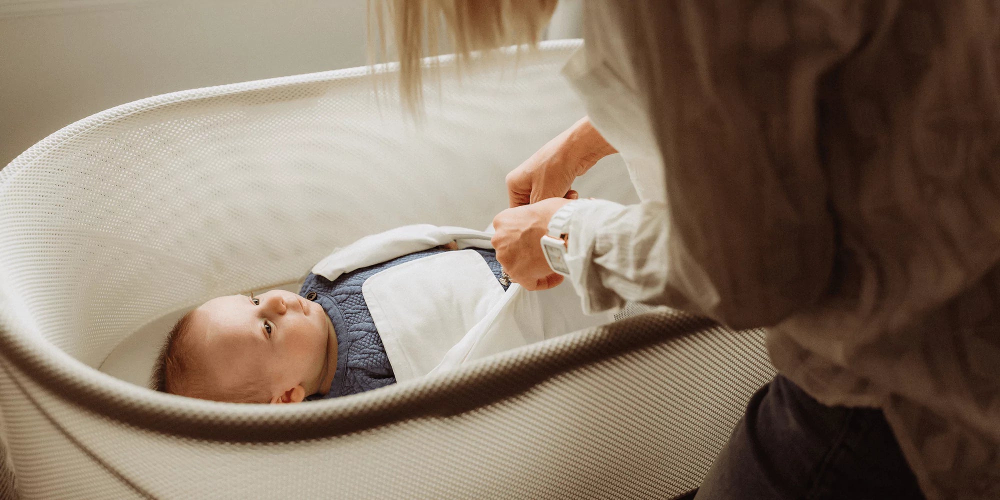 How To Get a Newborn to Sleep in a Bassinet
